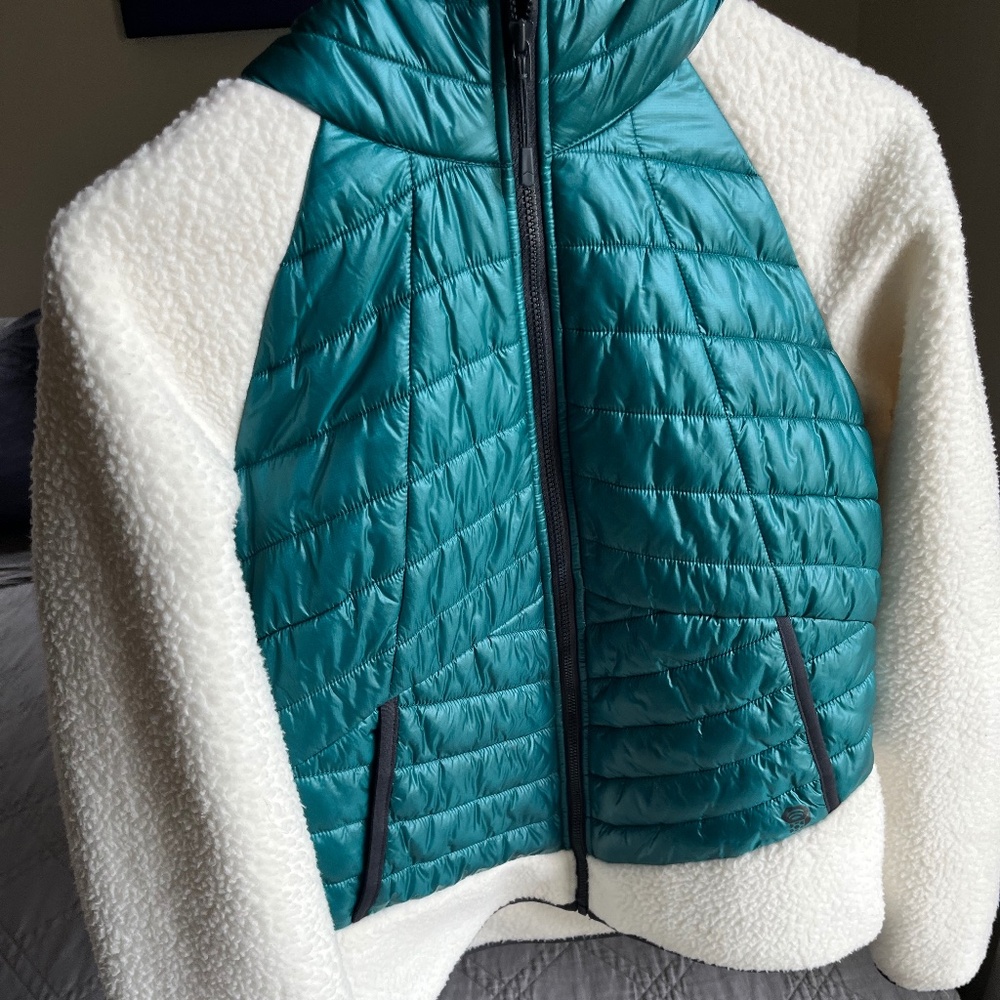Mountain Hardware Women's Smal Altius Puffy Hybrid Fleece Jacket Turquoise/Cream